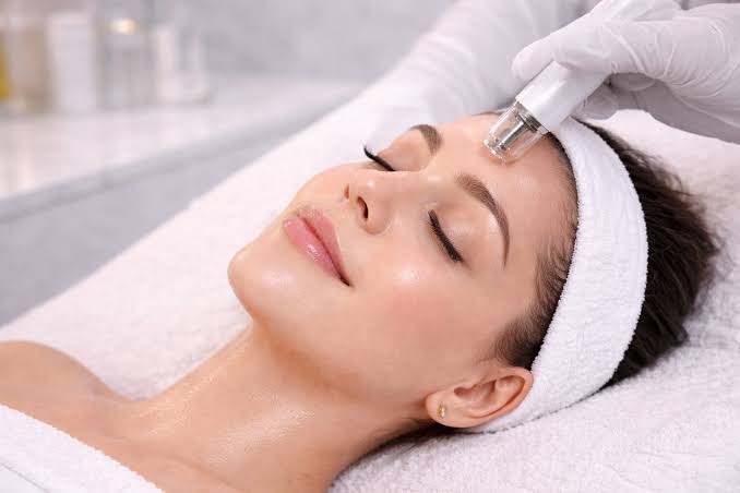 Facials for Skin Rejuvenation treatment at RevitaGlow